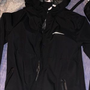 Medium Electricity Wind Breaker